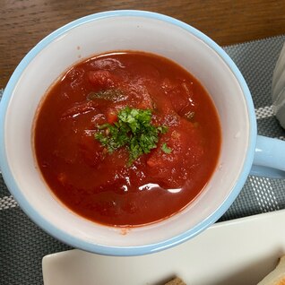 トマト嫌いでも食べられる⁉濃厚トマトスープ